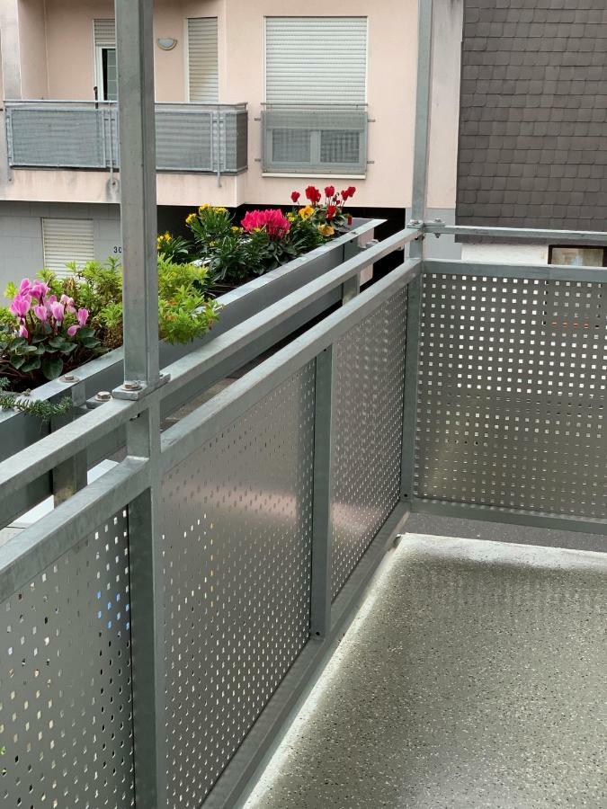 Apartment Köln Ensen Exterior foto